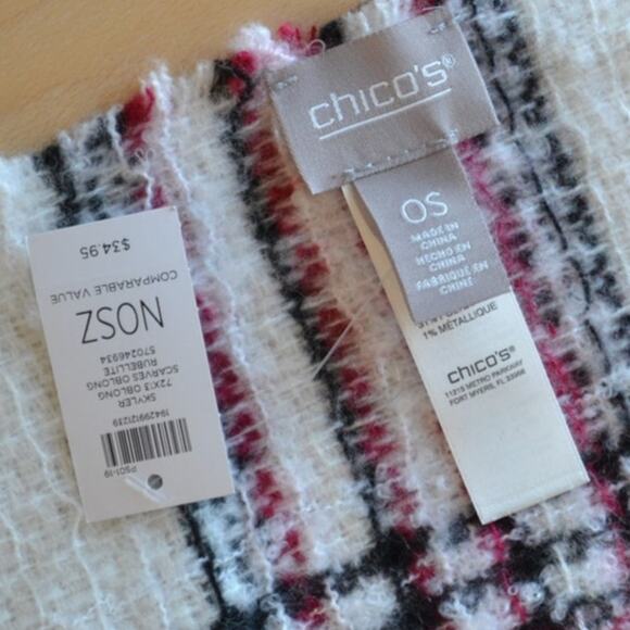 NWT Chico's Plaid Soft Scarf with Fringe - Picture 2 of 3